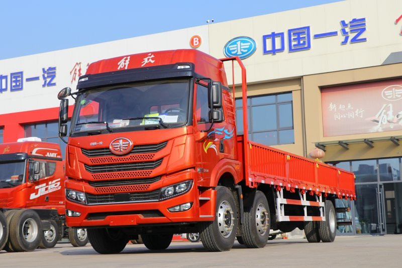 青島解放 悍V2.0重卡 260馬力 6X2 9.5米 國六 欄板載貨車(CA1250P1K2L7T3E6A80)