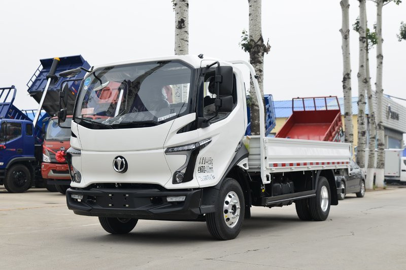 飛碟 W5 156馬力 4.18米 國(guó)六 單排欄板輕卡(FD1040W68K6-1)