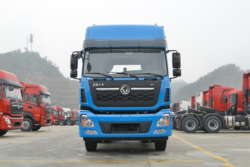東風(fēng)商用車 天龍VL重卡 ?；?400馬力 6X4 國六 危險(xiǎn)品牽引車(平頂)(DFH4250A14)