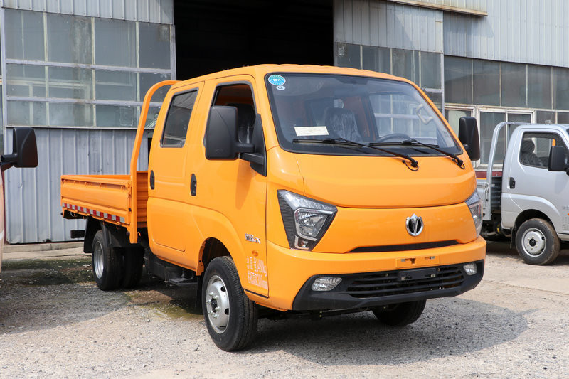 飛碟締途 GX 1.8L 129馬力 3.02米 國(guó)六 雙排欄板微卡(FD1034R66K6-1)