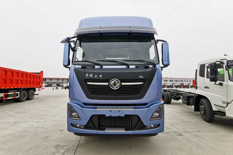 東風(fēng)商用車(chē) 天龍KL重卡 綠通版 465馬力 8X4 9.6米 國(guó)六 欄板載貨車(chē)(液緩)(DFH1320D)
