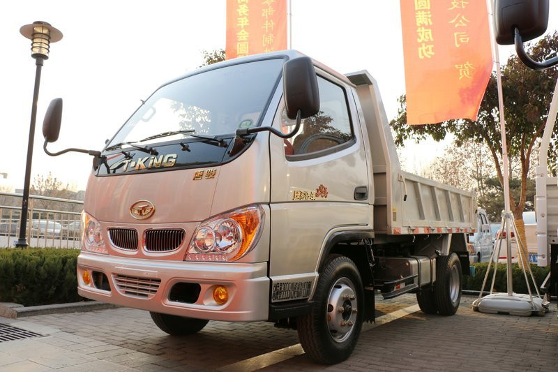 唐駿歐鈴 小寶馬 68馬力 4X2 2.95米 國五 單排自卸車(ZB3042BDC3V)