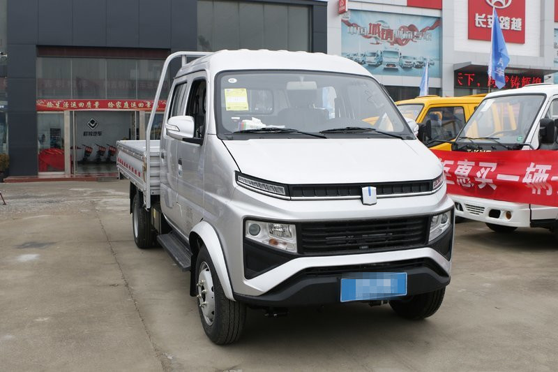 唐駿歐鈴 鋒銳F3 1.6L 鉑金版 122馬力 汽油 3.05米 國六 雙排欄板微卡(ZB1030DSE1L)