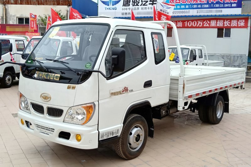 唐駿歐鈴 小寶馬 1.5L 112馬力 汽油 3.48米 國(guó)六 排半欄板微卡(ZB1030BPD0L)