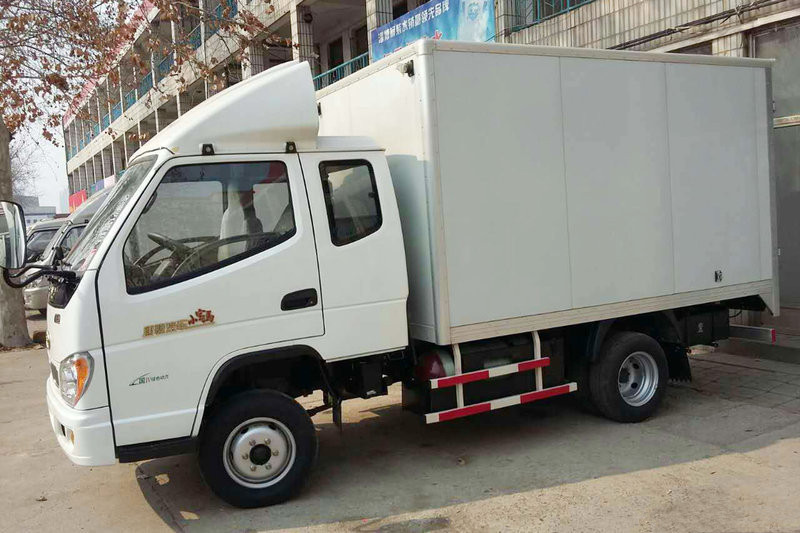 唐駿歐鈴 小寶馬 88馬力 3.06米 國五 排半廂式微卡(ZB5033XXYBPC3V)