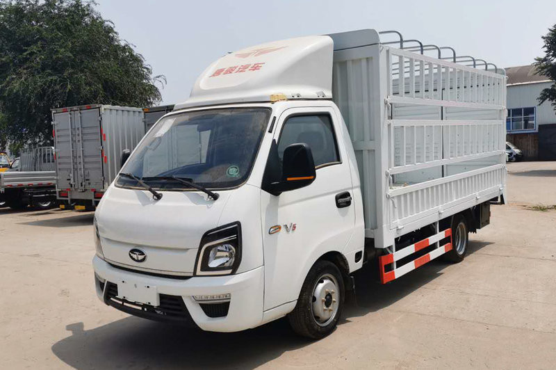 唐駿歐鈴 V5系列 129馬力 3.95米 國六 單排倉柵式輕卡(ZB5030CCYVDD2L)