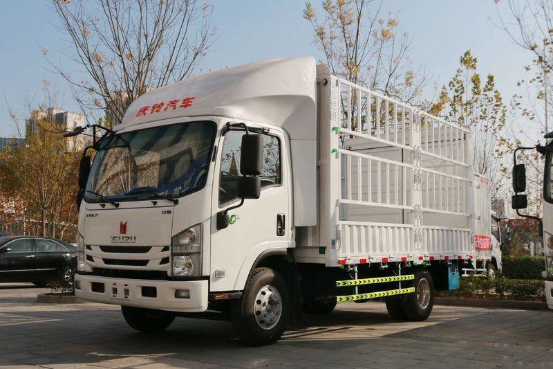 慶鈴五十鈴 鈴咖 標載型 127馬力 4.13米 國六 單排倉柵式輕卡(QL5040CCYMFHA)