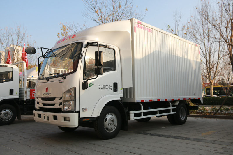 慶鈴五十鈴 鈴咖 標載型 127馬力 4.13米 國六 單排廂式輕卡(QL5043XXYMFHA)