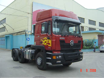 江鈴重汽 遠(yuǎn)威重卡 336馬力 6×4 牽引車(SXQ4250A1)