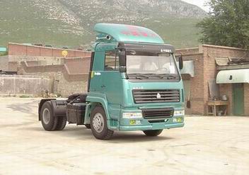 中國重汽 斯太爾王重卡 300馬力 4×2 牽引車(ZZ4186M3516C)