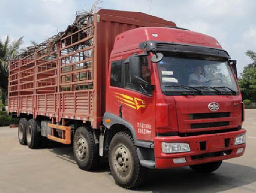 青島解放 新悍威J5M重卡 260馬力 8×4 倉柵載貨車(CA5311XXYP1K2L7T4EA80-1)