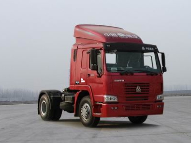 中國重汽 HOWO重卡 270馬力 4×2 牽引車(ZZ4187M3517C)