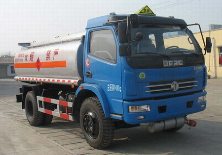 東風 多利卡 120馬力 4×2 運油車(EQ5090GYY9AD3AC)