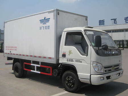 河南新飛 92馬力 4×2 保溫車(XKC5043XBWB3)