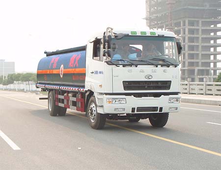 華菱 華菱之星 185馬力 4×2 加油車(HN5141Z19D8M3GJY)