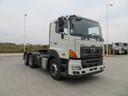 廣汽日野 日野700系列重卡 350馬力 6×4 牽引車(YC4250SS2PK4)