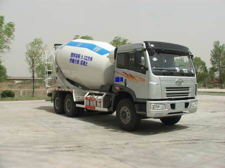 內(nèi)蒙億陽(yáng) 兆陽(yáng) 350馬力 6×4 混凝土攪拌運(yùn)輸車(NZY5252GJBCA)