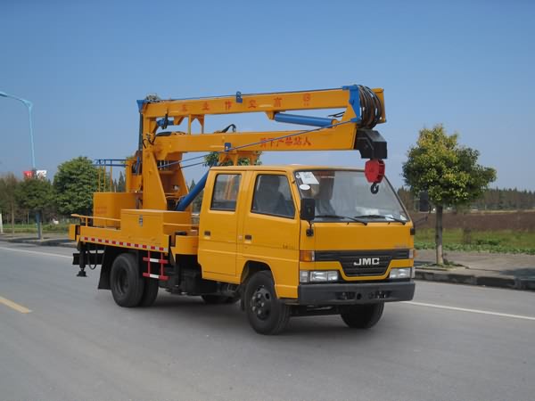 湖北江南 江特 108馬力 4×2 高空作業(yè)車(JDF5050JGKJ4)