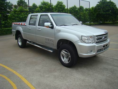 2012款 福迪汽車 雄師F16 4×4(四驅(qū)) 皮卡(NHQ1029LF9Y)