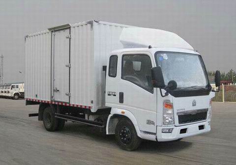 中國(guó)重汽HOWO 129馬力 排半廂式輕卡(ZZ5047XXYD3414C145)