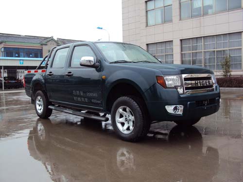 2012款 蘇州金龍 海格龍威 4×4(四驅(qū)) 皮卡(KLQ1032Q44S)