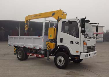 重汽王牌 7系 129馬力 4×2 隨車起重運輸車(CDW5040JSQA3Q4)