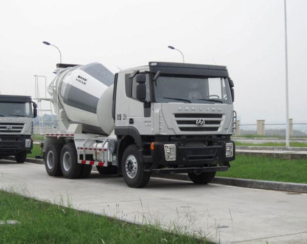紅巖 杰獅 336馬力 6×4 混凝土攪拌運(yùn)輸車(CQ5255GJBHTG424)