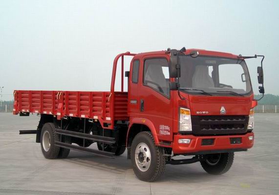 中國(guó)重汽 HOWO中卡 160馬力 4×2 欄板載貨車(ZZ1127G421CD1)