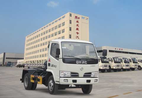 湖北成龍威 楚飛 99馬力 4×2 車廂可卸式垃圾車(CLQ5070ZXX4)