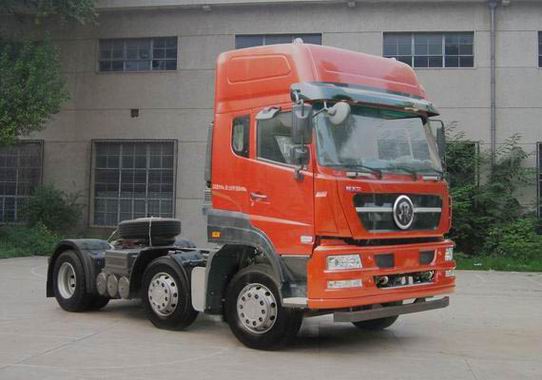 中國重汽 斯太爾重卡 375馬力 6×2 牽引車(ZZ4223N27C1D1N)
