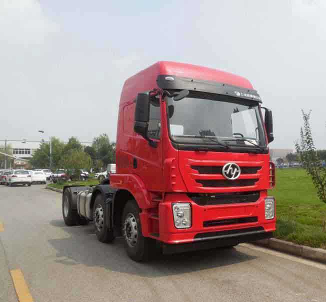 上汽紅巖 杰卡C100 重卡 390馬力 6×2 牽引車(CQ4255ZTVG273)