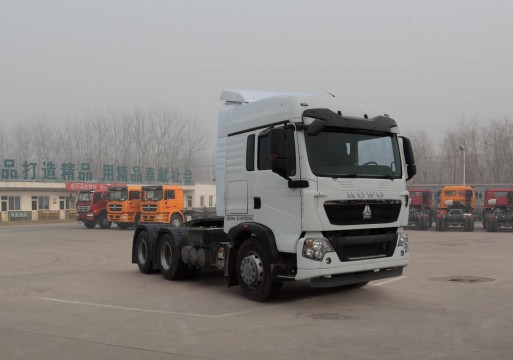 中國(guó)重汽 HOWO-T5G 重卡 340馬力 6×4 牽引車(ZZ4257N324GE1)