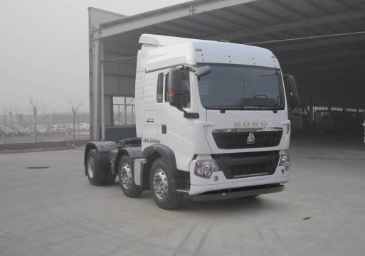 中國(guó)重汽 HOWO-T5G 重卡 340馬力 6×2 牽引車(chē)(ZZ4257N25CGE1)