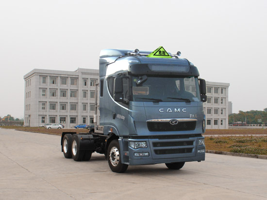 華菱汽車 華菱 重卡 重卡 410馬力 6×4 牽引車(HN4255NGA38C9M5)