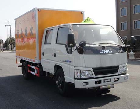 重汽華威 馳樂 108馬力 4×2 爆破器材運(yùn)輸車(SGZ5048XQYJX4S)