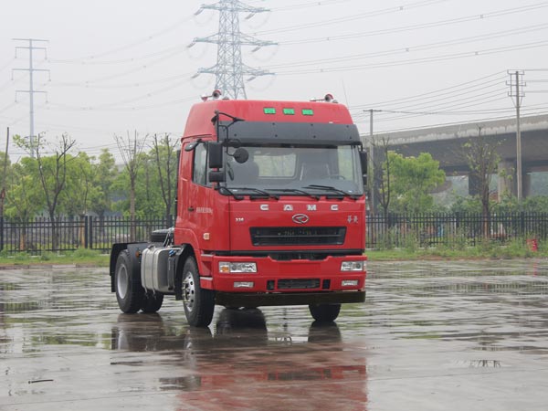 華菱汽車 華菱 重卡 重卡 345馬力 4×2 牽引車(HN4180B37C6M5)