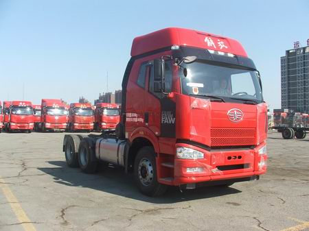 一汽解放 解放J6P 重卡 420馬力 6×4 牽引車(CA4250P66K24T1E5)