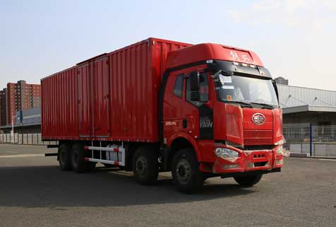 一汽解放 解放J6M 31000 320馬力 8×4 廂式 排半 載貨車(CA5310XXYP63K1L6T4E5)