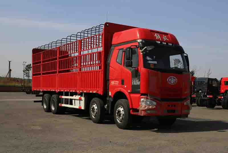 一汽解放 解放J6M 重卡 280馬力 8×4 倉柵式 排半 載貨車(CA5310CCYP63K1L6T4E5)