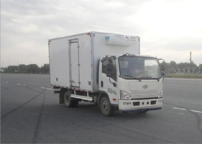 青島解放 解放J6F 114馬力 4×2 冷藏車(CA5046XLCP40K2L1E5A84)