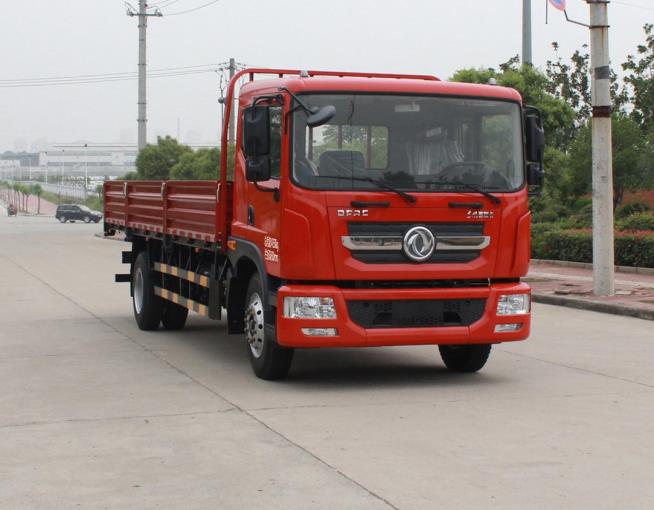 東風股份 多利卡D9 中卡 185馬力 4×2 欄板式 排半 載貨車(EQ1142L9BDG)