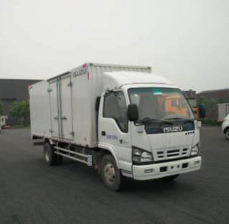 慶鈴汽車(chē) 五十鈴600P 130馬力 廂式 單排 載貨車(chē)(QL5070XXYA5KAJ)