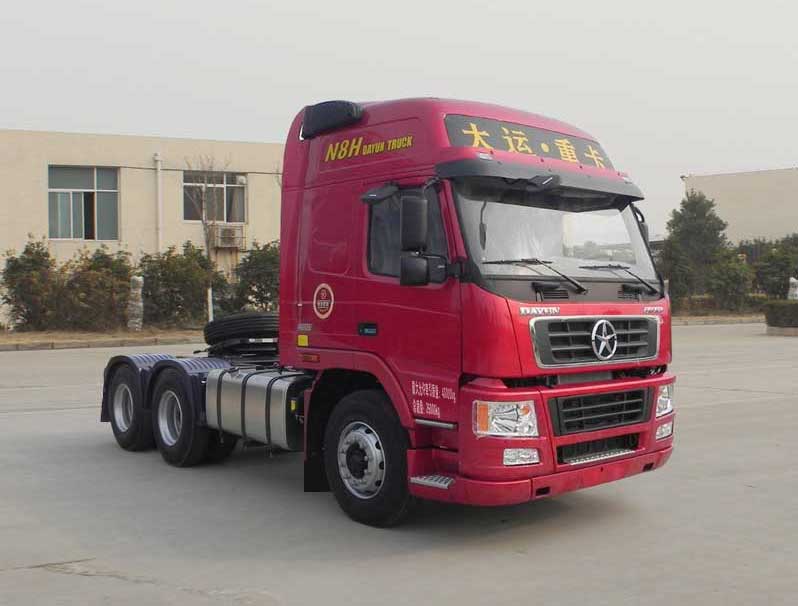 大運(yùn) N8V重卡 375馬力 6×4 牽引車(CGC4250D5ECCK)