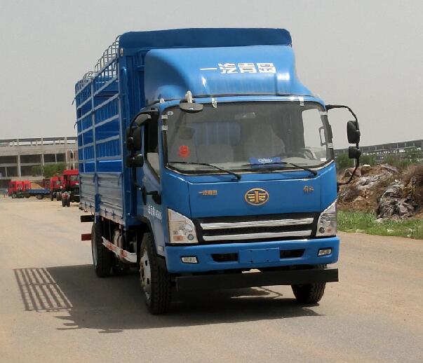 青島解放 解放麟V 中卡 160馬力 4×2 倉柵式 排半 載貨車(CA5140CCYP40K2L5E5A85)