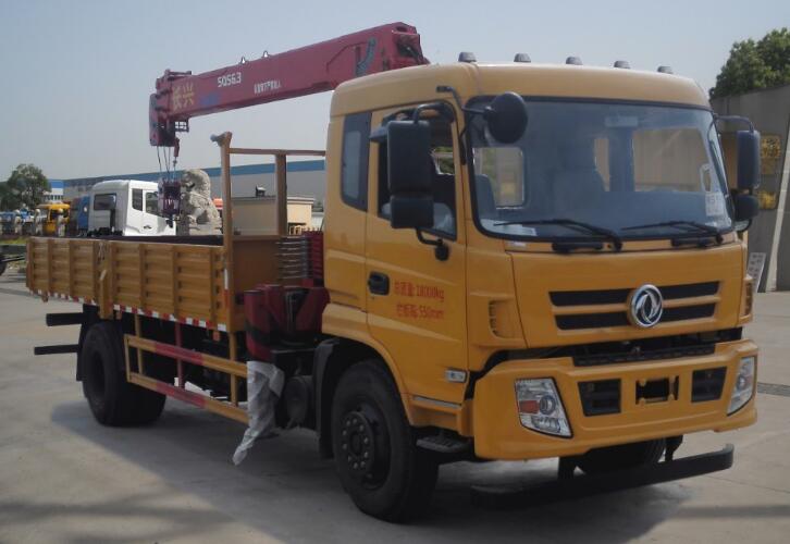 湖北大力 大力 180馬力 4×2 隨車起重運(yùn)輸車(DLQ5181JSQBEQ5)