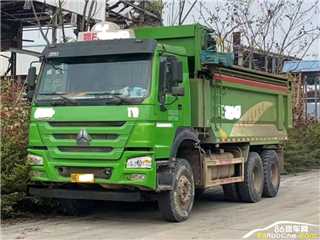 宜昌二手中國重汽 豪沃重卡 