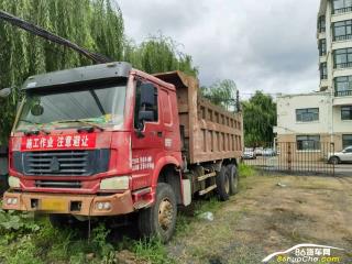 哈爾濱二手中國重汽 豪沃重卡 