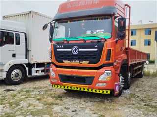 東風商用車 天龍 天龍前四后四9米6平板