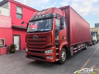 奉賢二手一汽解放   送保險一年  300 馬力 