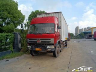武漢二手東風商用車 大力神 前四后四9米6雙飛翼